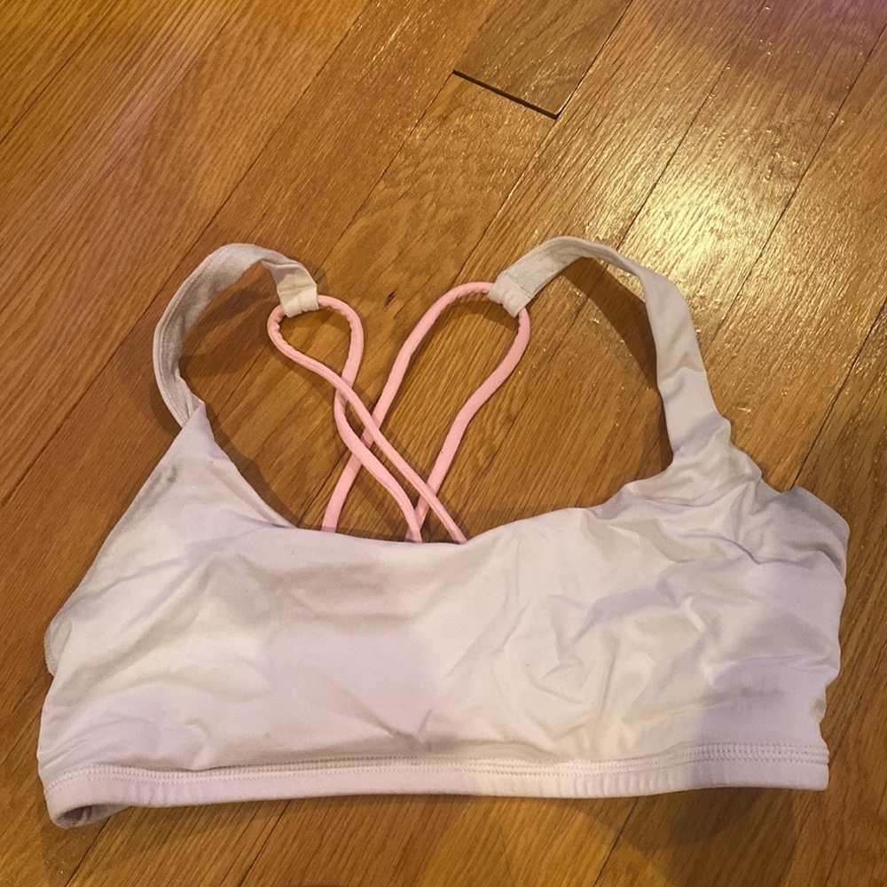 lululemon sports bra